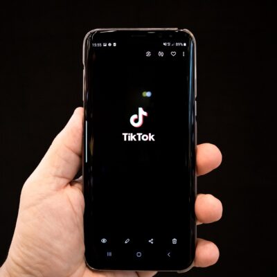 Το TikTok δεσμεύεται να αποσύρει μόνιμα το πρόγραμμα «TikTok Lite Rewards» από την Ε.Ε.