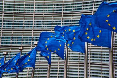 852 εκ. ευρώ σε έξι καινοτόμα έργα μπαταριών ηλεκτρικών οχημάτων