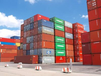 Η επιτήρηση των εισαγωγών θα βοηθήσει την ΕΕ στην αποτροπή εκτροπής του εμπορίου