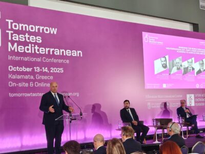 Κώστας Τσιάρας: Ποινικές ευθύνες για τους παράνομους εμβολιασμούς